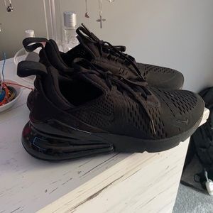 new nike tennis shoes